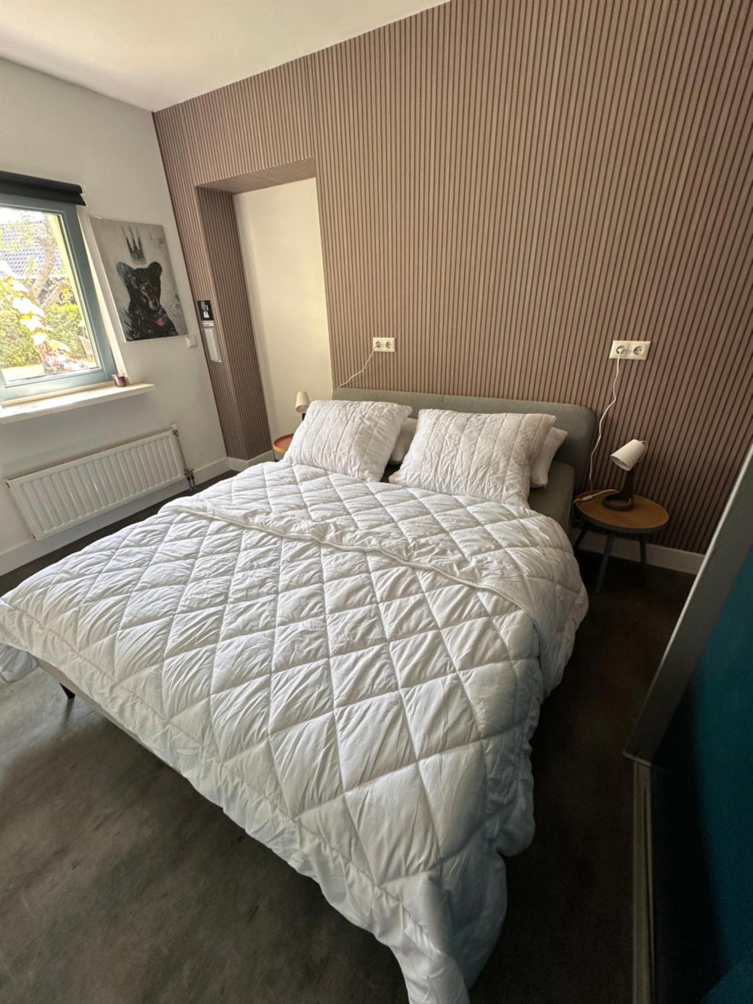 אמן B&B Het Kleine Huisje מראה חיצוני תמונה