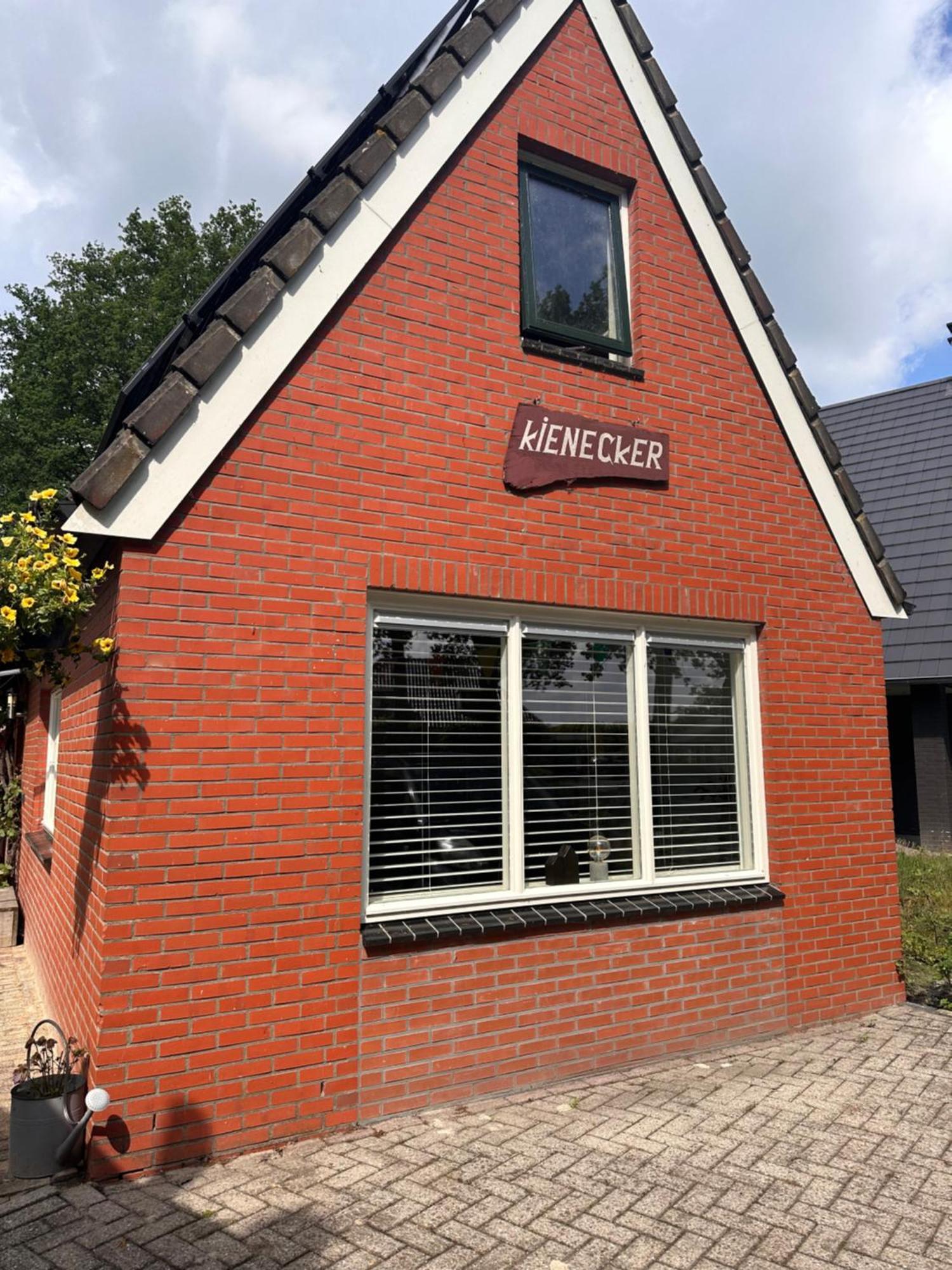 אמן B&B Het Kleine Huisje מראה חיצוני תמונה